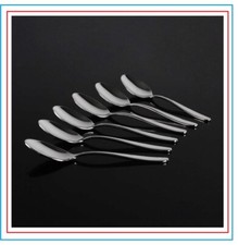 12 Dessert Spoons Plain
