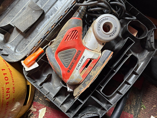 Black decker cyclone corded - cyclone,