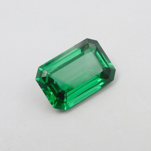Natural excellent emerald cut - natural,