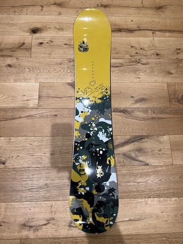 Burton uninc snowboard signed - burton,