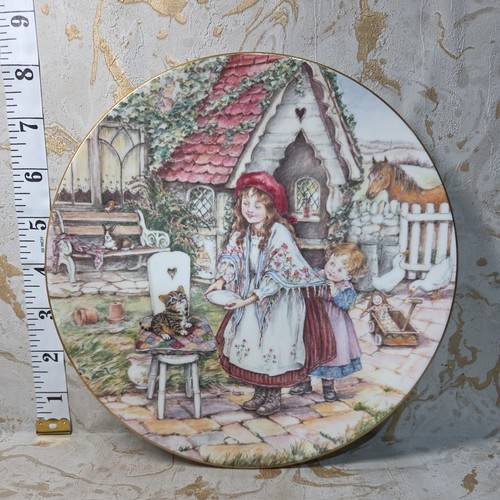 Vintage royal worcester - royal,