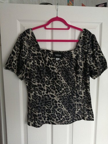 Collectif animal print top uk - collectif,