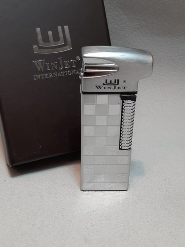 Win jet premium - pipe, lighter