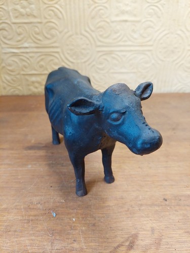 Vintage heavy cast - vintage, cow