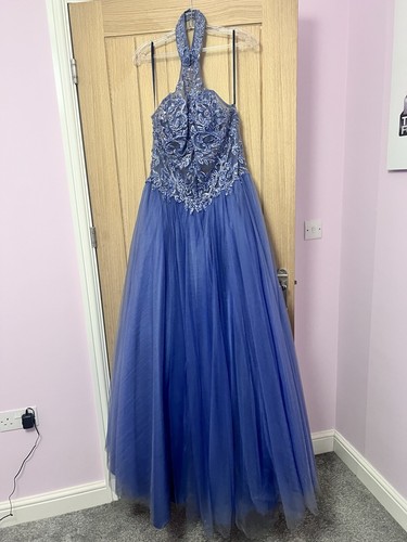 Red carpet ready harriet - carpet,