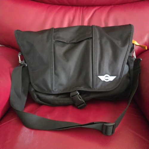Mini bmw car travel shoulder - mini,