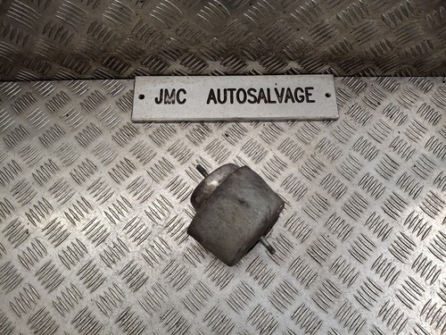 Audi 4 v6 petrol - audi,