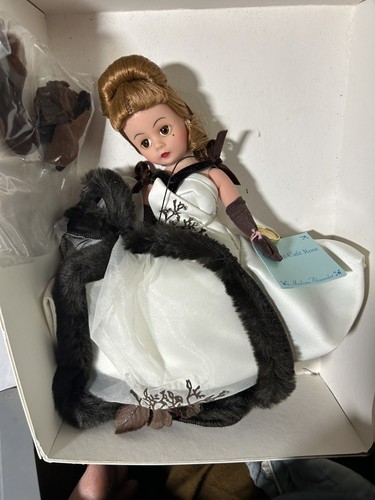 Madame alexander cafe - madame,