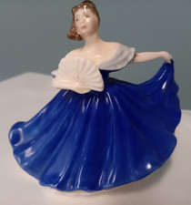 Royal Doulton Figurine Elaine