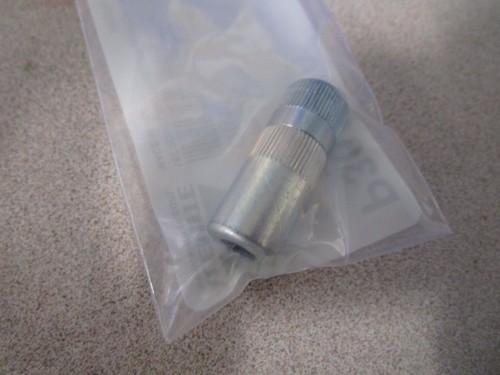 Alemite leak proof - grease, gun