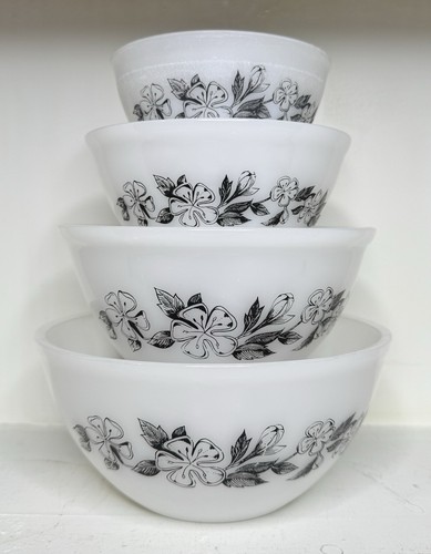 Pyrex agee tiki - pyrex,
