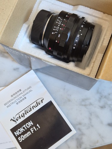 Voigtlander nokton 50mm - nokton, f1.1