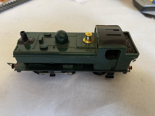 Hornby tank loco runs - hornby, 0-6-0