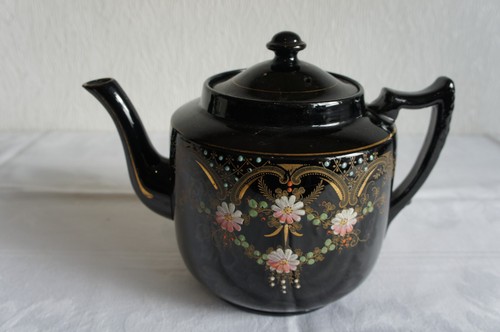 Jackfield teapot