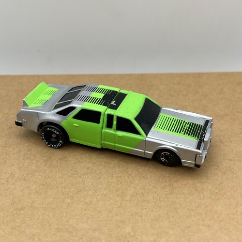 Matchbox connectables limo car - connectables,