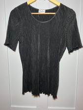 Betty Barclay Black Short