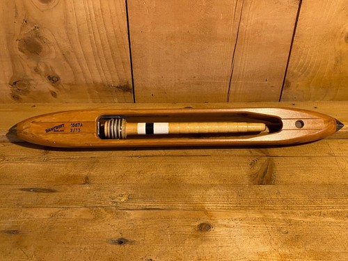 Vintage wooden flying - 17,