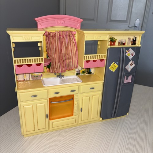 Barbie decor collection 2002 - barbie,