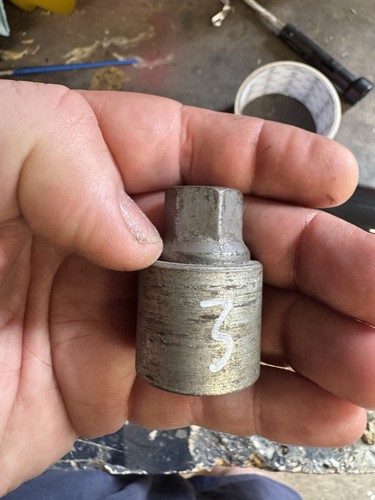 Skoda locking wheel nut key - locking,