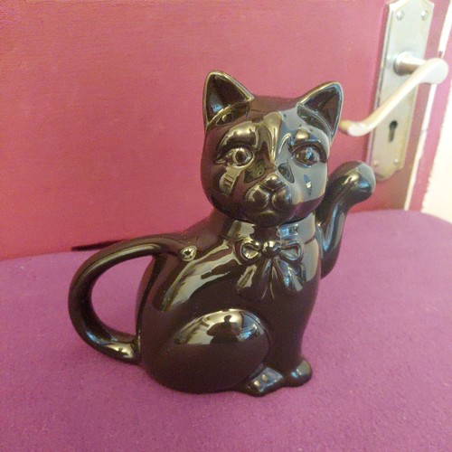 Vintage black cat teapot - black,