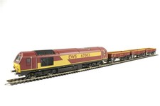 Hornby 00 Gauge EWS Class 67 Freight Train Pack R3399