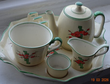 Grimwades complete art deco - art,
