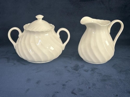 Wedgwood candlelight milk jug - wedgwood,