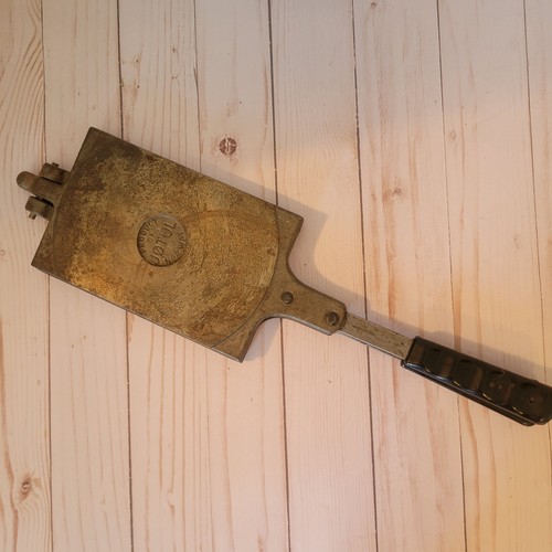 Vintage jotul goro iron - jotul, waffle