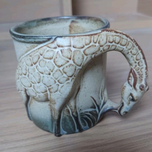 Giraffe mug john - 3d,