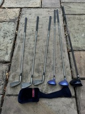 Ladies Donnay Evolution, 7 Golf Clubs inc full set of woods,  right hand 