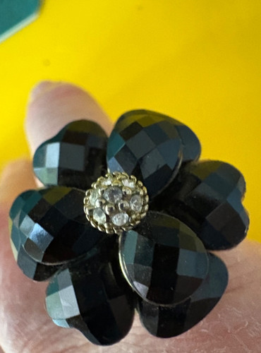 Cluster ring black beads - cluster,