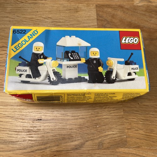 Lego town highway - highway, patrol