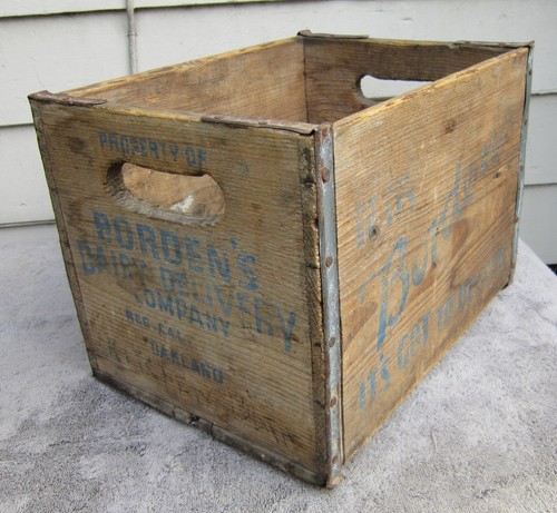 Vtg borden dairy wooden milk - dairy,