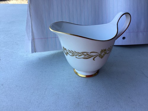 Royal tuscan gold pattern - -,