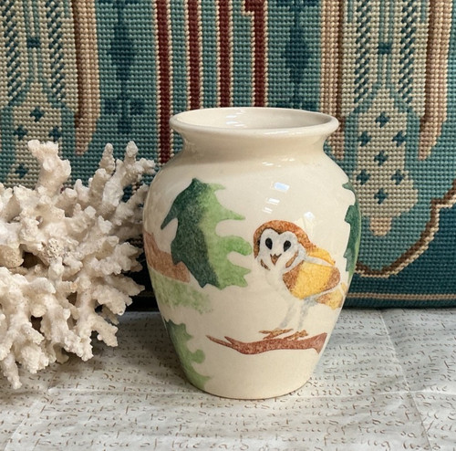 Sponge ware barn - owl, vase
