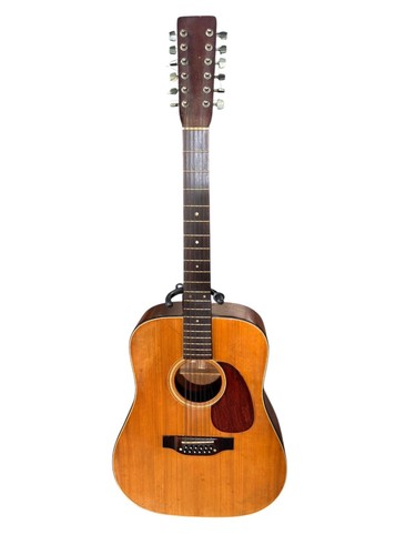 Takamine string acoustic - takamine,