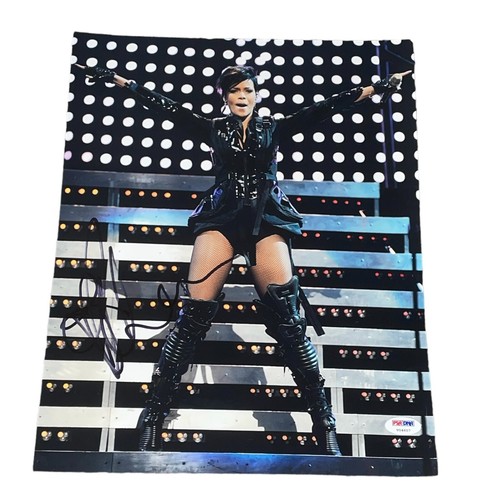 Hot sexy rihanna signed - hot,