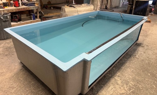 Custom fiberglass aquarium - fiberglass,