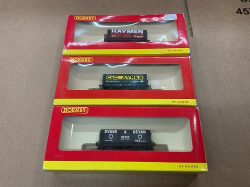 Hornby gauge plank wagons - oo,