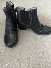Earth Spirit Womens Black Leather Ankle Boots Size 5 stitch detail  Block heel 