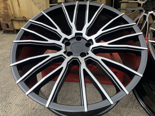 210 gloss black polished - 23”,