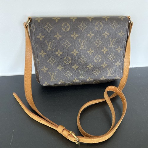 Louis vuitton monogram musette - louis,
