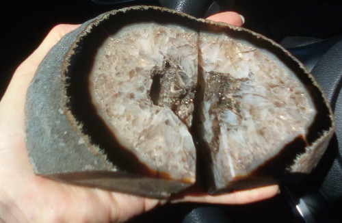 Polished geode bookends - ,, black