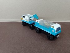 Ice crane and cargo - cargo, car