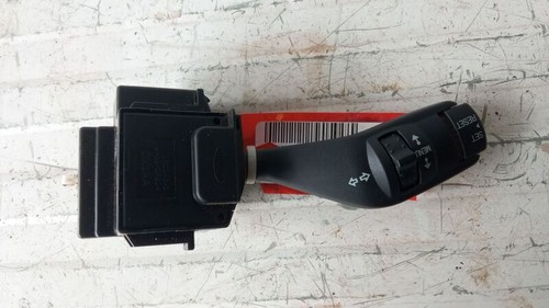 1362588 turn signals control