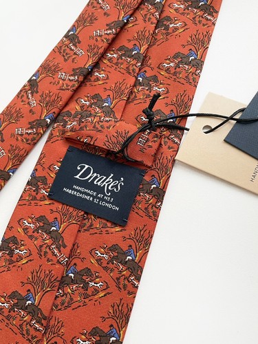 New drakes horse riding motif - new,