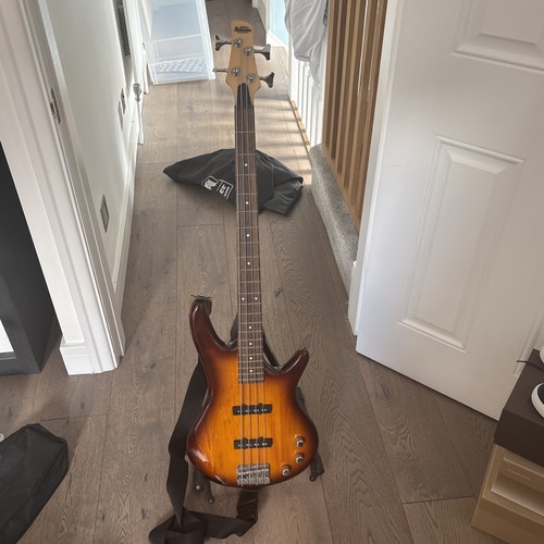 Ibanez gsr180 bass guitar mint - gsr180,