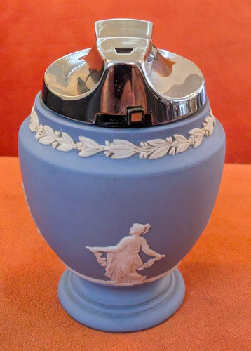 Wedgwood jasperware blue - wedgwood,