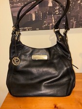 Pure Luxuries London-Abigail, beautiful black real leather handbag