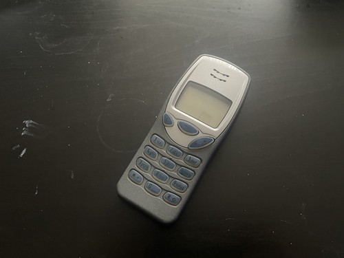 Vintage nokia 3210 mobile - vintage,